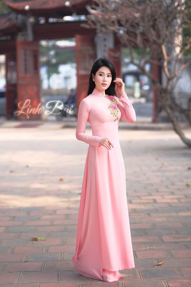 《你可以碰我一分钟……》动漫