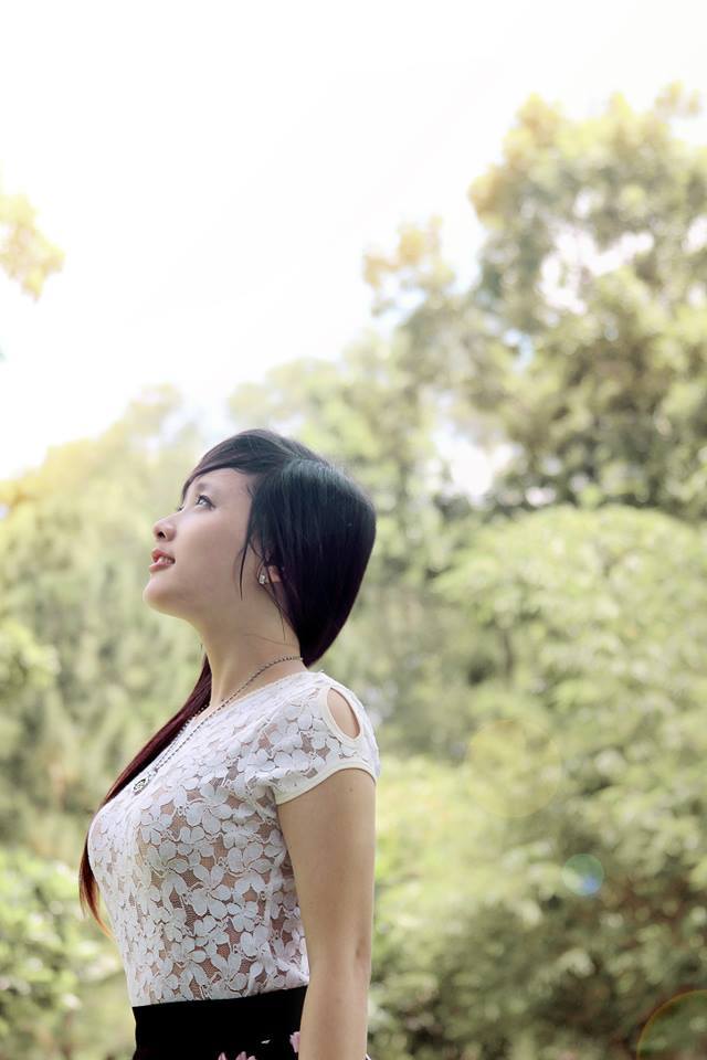留在娘家的情人中文版歌词